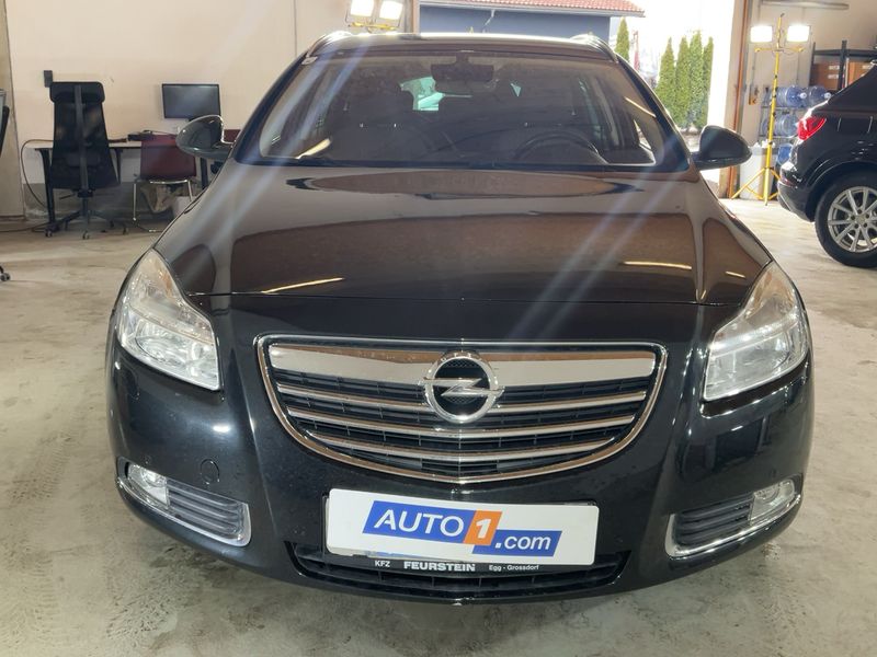 Opel Insignia Sports Tourer 2.0 CDTI Active 4x4 2013 – снимка 14