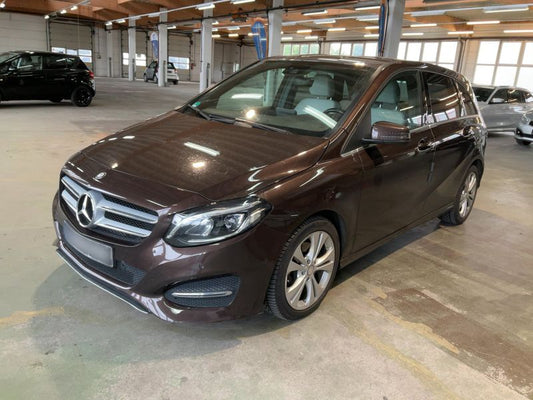 Mercedes-Benz B-Klasse B 180 Urban 2015 – снимка 1