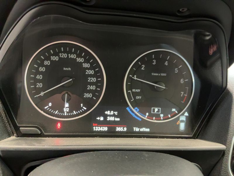 BMW 1er 120i Advantage 2017 – снимка 18