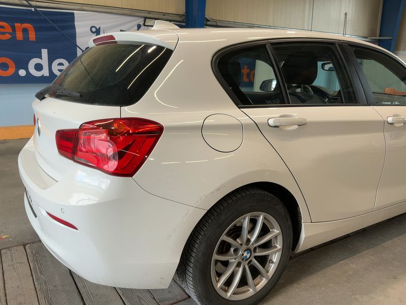 BMW 1er 120i Advantage 2017 – снимка 8