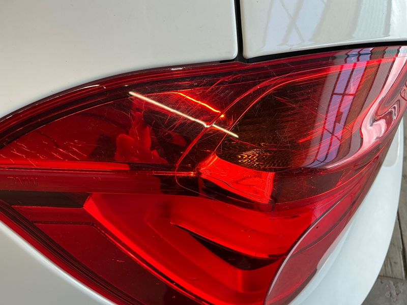 BMW 1er 120i Advantage 2017 – снимка 31