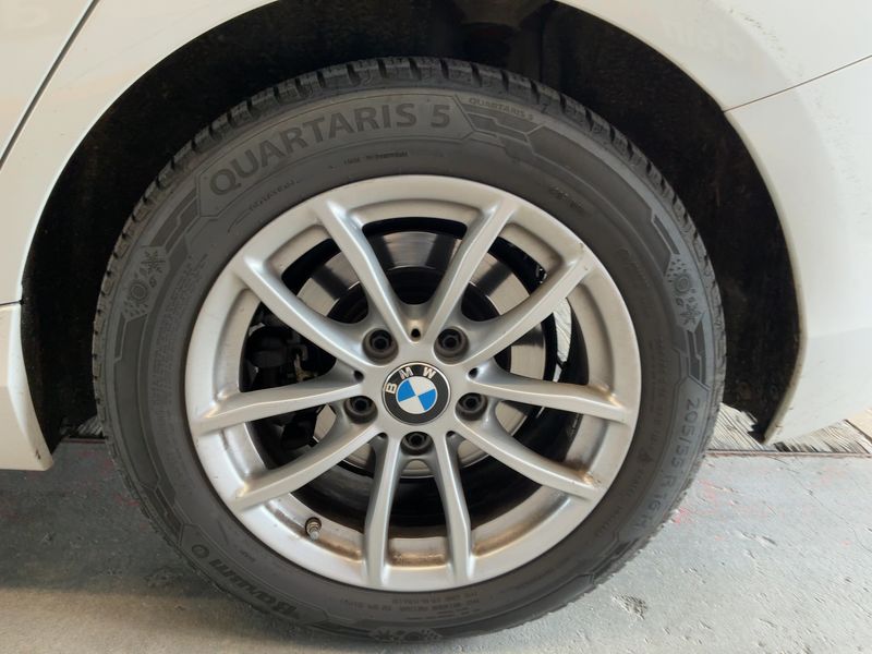 BMW 1er 120i Advantage 2017 – снимка 5