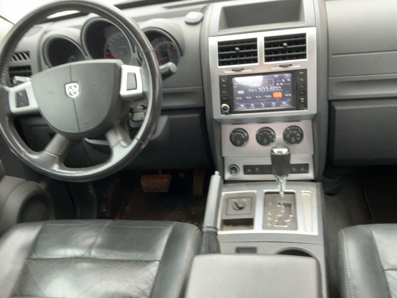 Dodge Nitro 4.0 V6 R/T 2011 – снимка 18