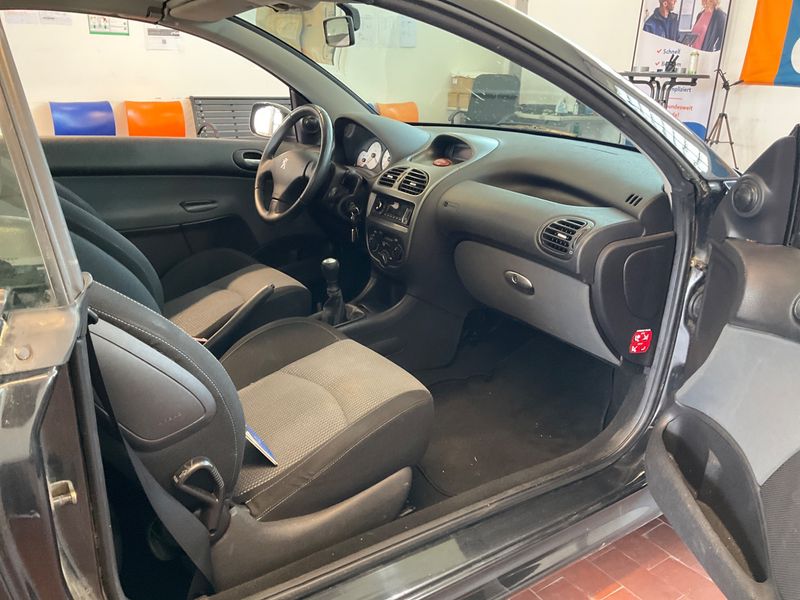 Peugeot 206 1.6 CC Filou 2005 – снимка 3