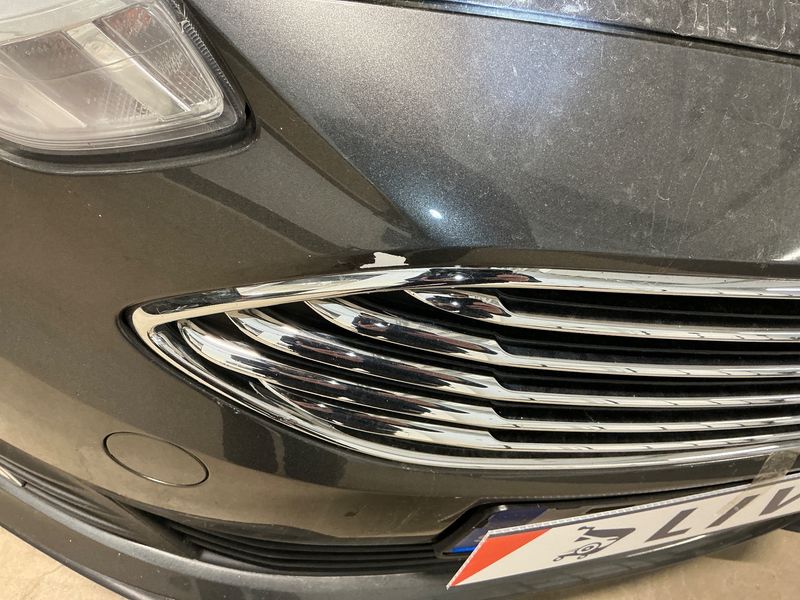 Ford C-Max 1.5 TDCi Titanium 2018 – снимка 32