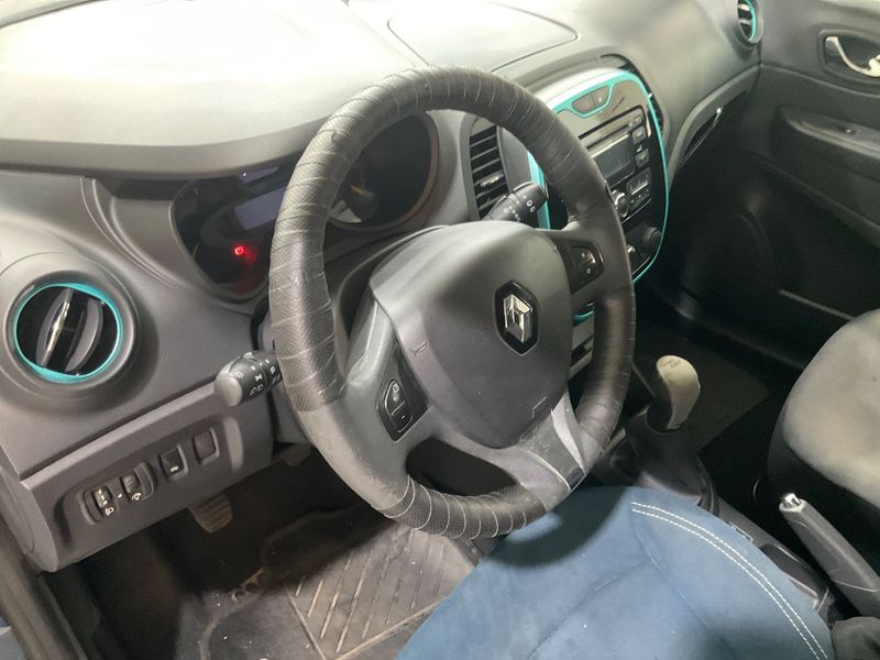 Renault Captur 0.9 Energy Wave 2014 – снимка 28