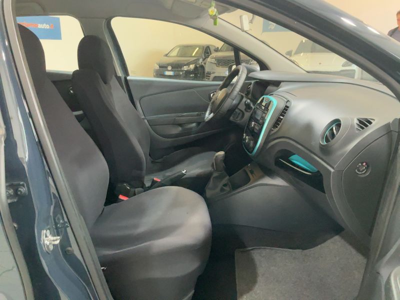 Renault Captur 0.9 Energy Wave 2014 – снимка 16