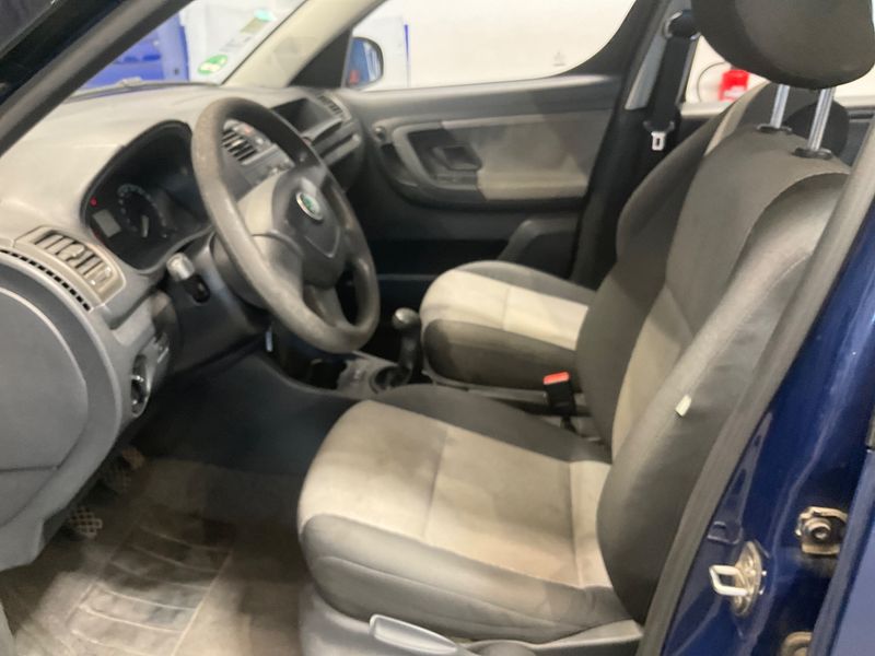 Skoda Roomster 1.4 Plus Edition 2009 – снимка 3