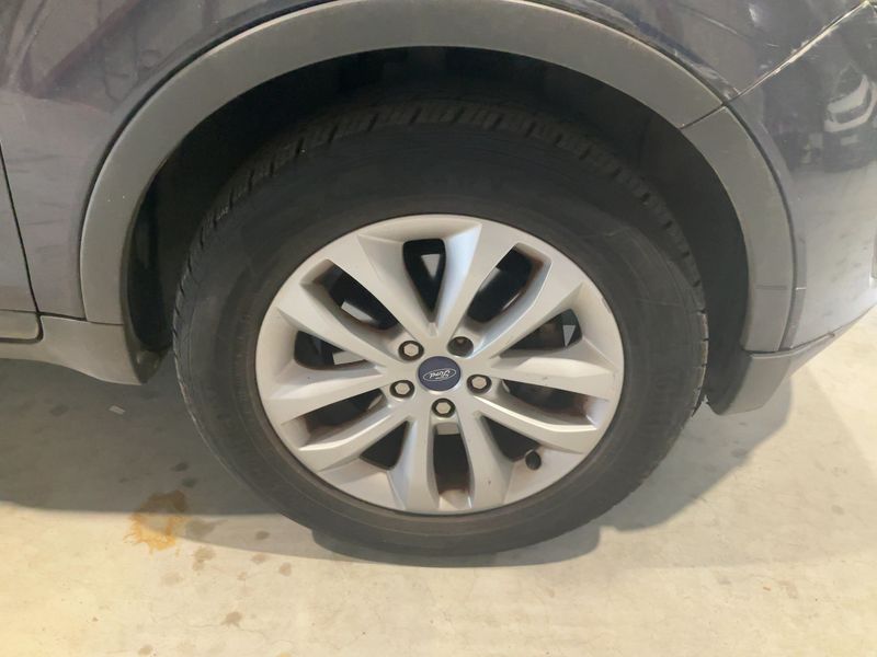 Ford Kuga 2.0 TDCi Titanium 2012 – снимка 11