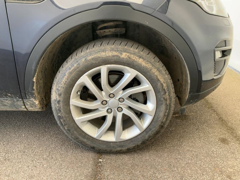 Land Rover Discovery Sport 2.0 Td4 SE AWD 2019 – снимка 11