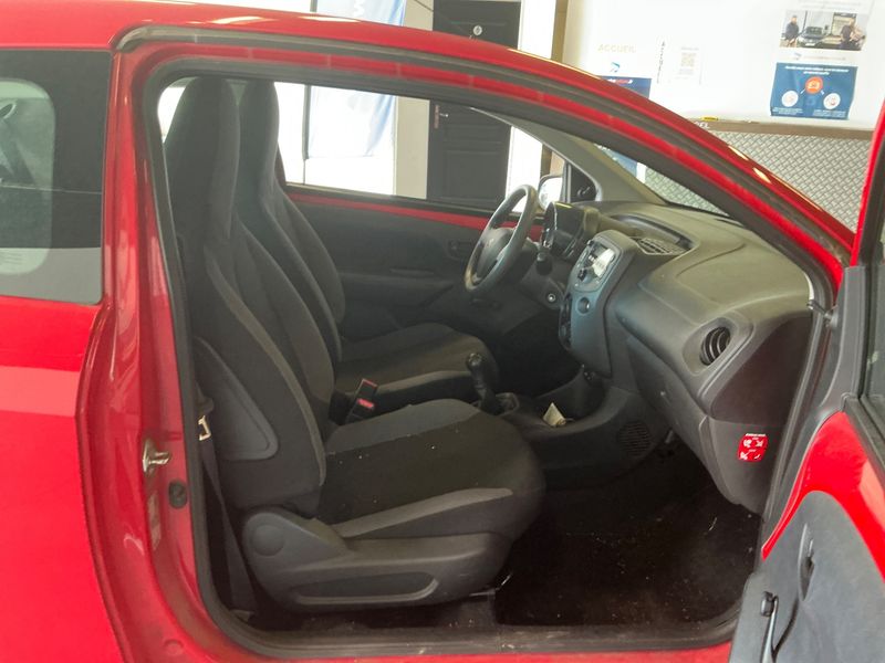 Peugeot 108 1.0 VTi Access 2019 – снимка 3