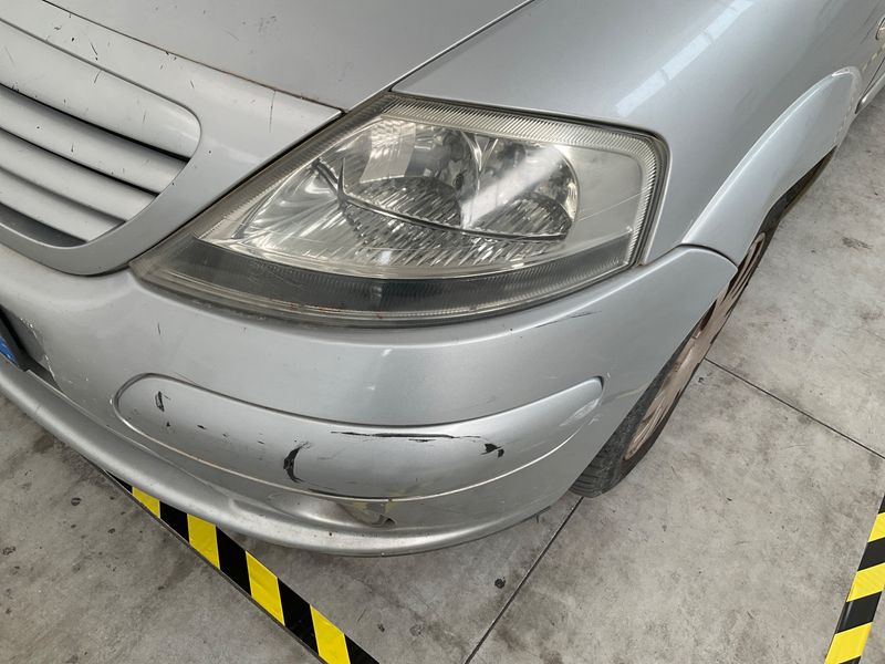 Citroen C3 1.4 SensoDrive Exclusive 2004 – снимка 14
