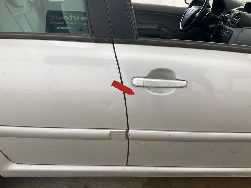 Citroen C3 1.4 SensoDrive Exclusive 2004 – снимка 9