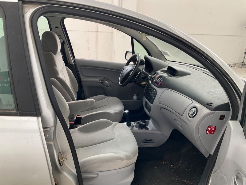 Citroen C3 1.4 SensoDrive Exclusive 2004 – снимка 3