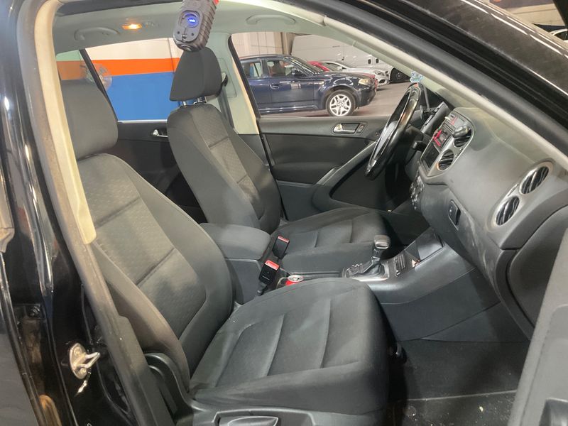 Volkswagen Tiguan 2.0 TDI Track & Field 4Motion 2008 – снимка 3