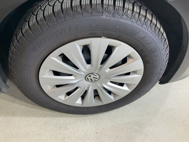 Volkswagen Golf VII 1.6 TDI Trendline BlueMotion Tech 2014 – снимка 11