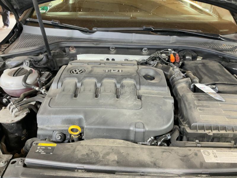 Volkswagen Golf VII 1.6 TDI Trendline BlueMotion Tech 2014 – снимка 31