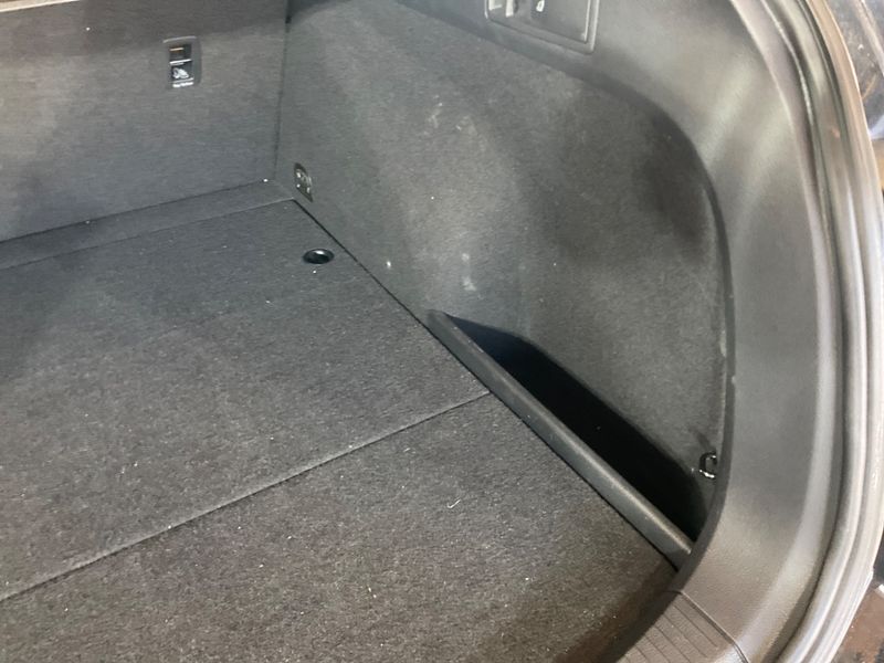 Volkswagen Golf VII 1.6 TDI Trendline BlueMotion Tech 2014 – снимка 22