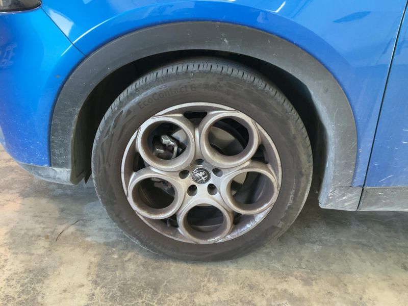 Alfa Romeo Tonale 1.6 VGT-D Sprint 2023 – снимка 3