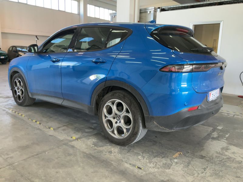 Alfa Romeo Tonale 1.6 VGT-D Sprint 2023 – снимка 6