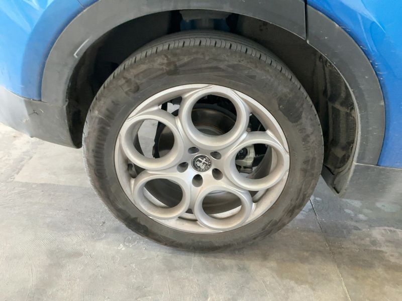 Alfa Romeo Tonale 1.6 VGT-D Sprint 2023 – снимка 9