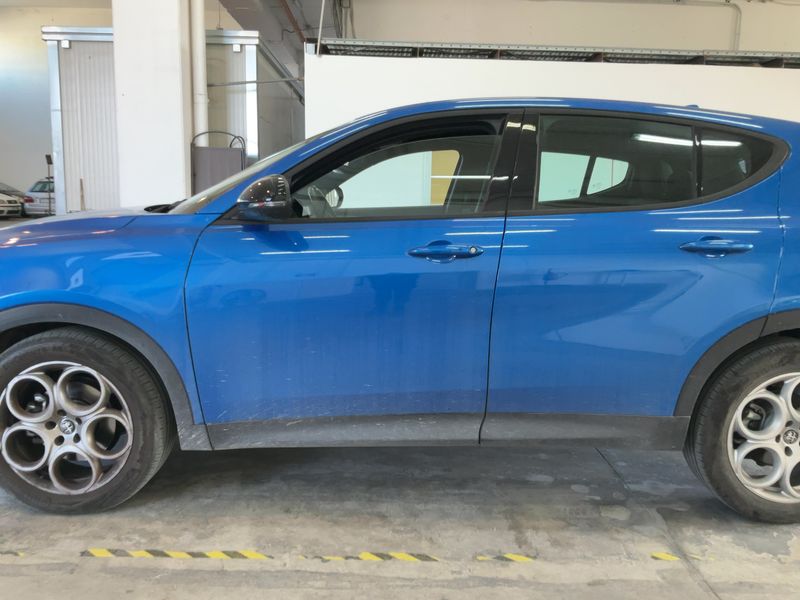 Alfa Romeo Tonale 1.6 VGT-D Sprint 2023 – снимка 4