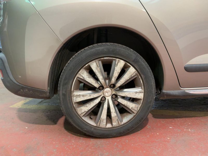 Peugeot 3008 1.6 HDi Allure 2014 – снимка 9