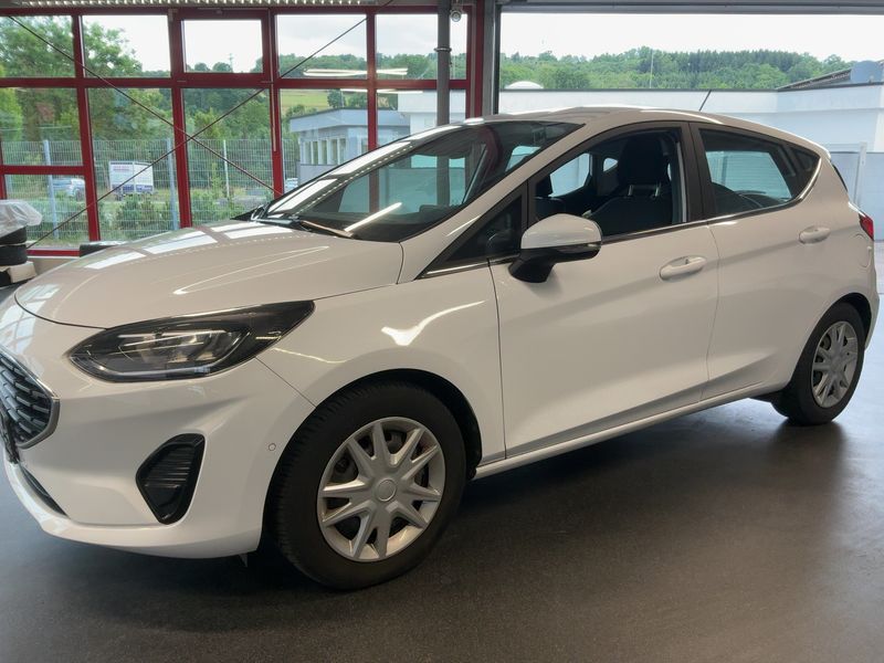 Ford Fiesta 1.0 EcoBoost Mild-Hybrid Titanium 2023 – снимка 2