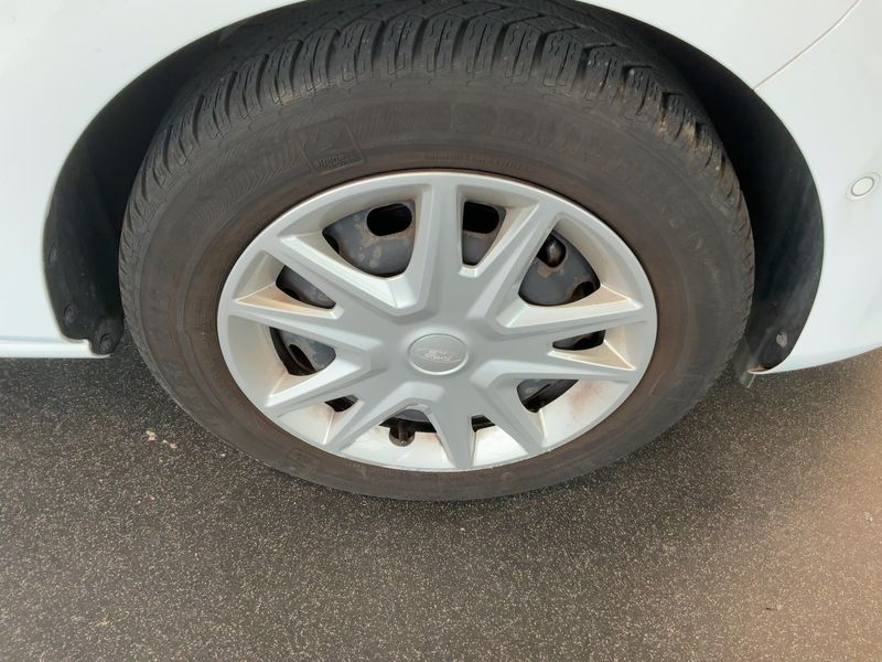 Ford Fiesta 1.0 EcoBoost Mild-Hybrid Titanium 2023 – снимка 11