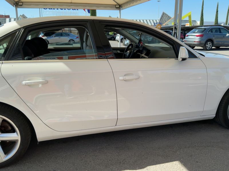 Audi A4 2.0 TDI 2009 – снимка 10