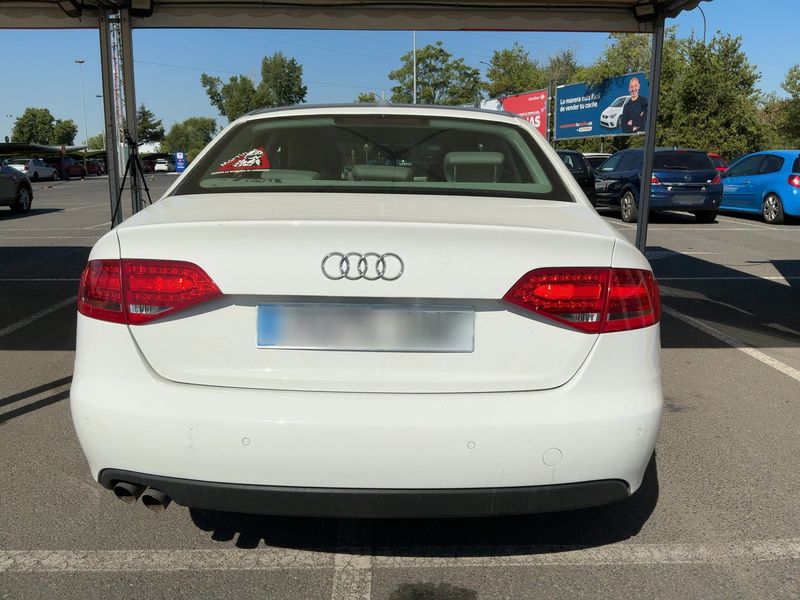 Audi A4 2.0 TDI 2009 – снимка 7