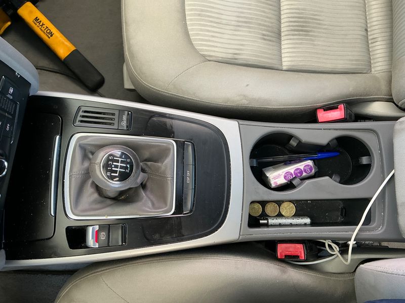 Audi A4 2.0 TDI 2009 – снимка 25