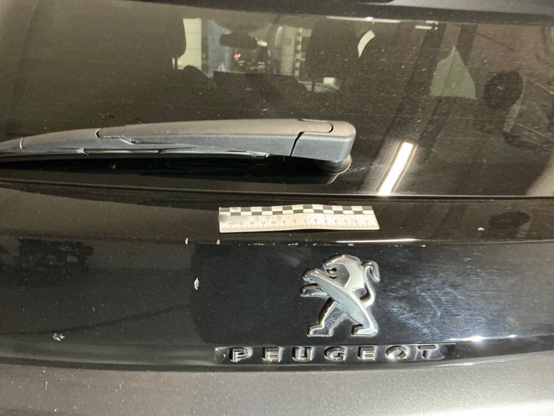 Peugeot 3008 1.2 PureTech Allure Pack 2023 – снимка 26