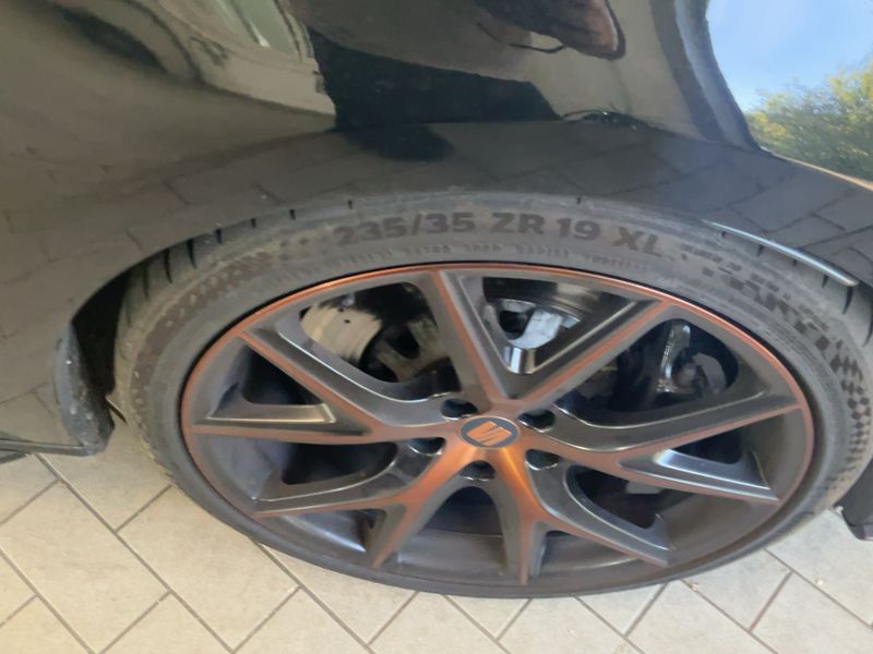 Seat Leon 2.0 TSI Cupra 300 4Drive R 2020 – снимка 11