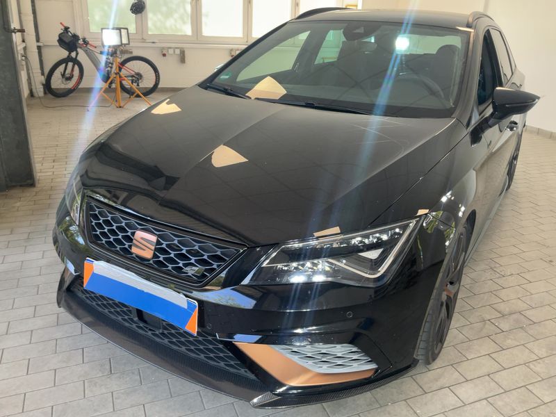 Seat Leon 2.0 TSI Cupra 300 4Drive R 2020 – снимка 1