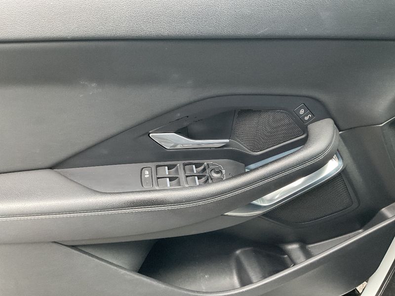 Jaguar E-Pace D150 S 2018 – снимка 24