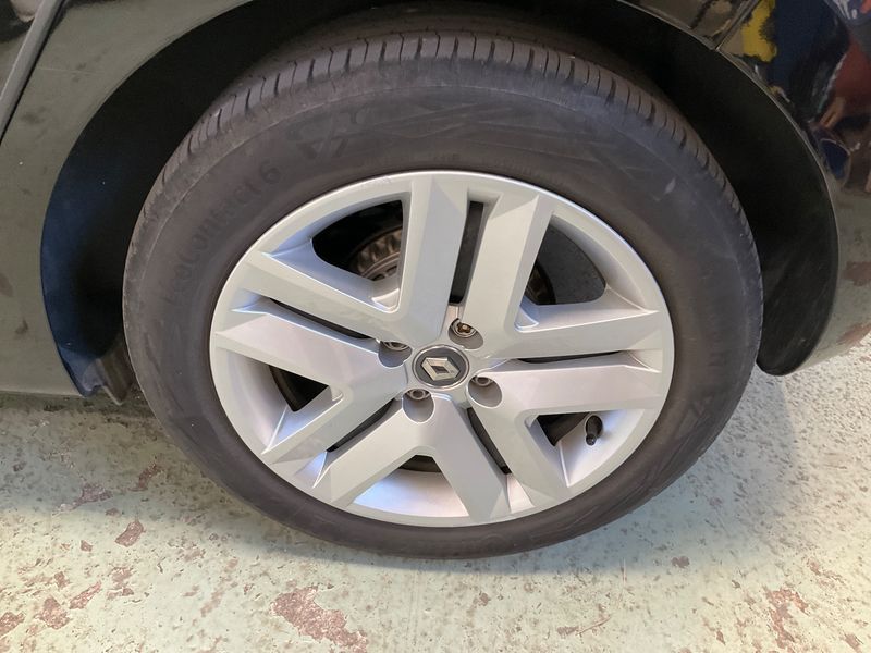 Renault Clio 1.5 BLUE dCi Zen 2019 – снимка 5