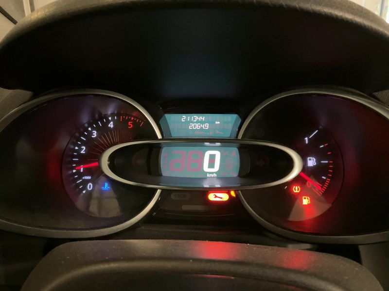 Renault Clio 1.5 dCi Energy Business 2016 – снимка 4