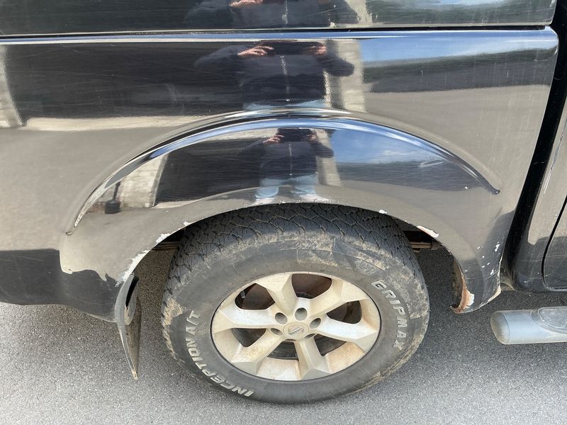 Nissan Navara Pick-up 2.5 dCi Double Cab LE 4x4 2011 – снимка 25