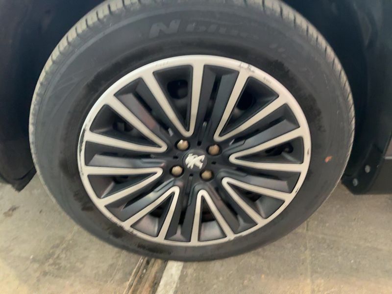 Peugeot 2008 1.6 e-HDi Active 2013 – снимка 3