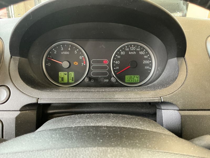 Ford Fiesta 1.3 Viva 2004 – снимка 4