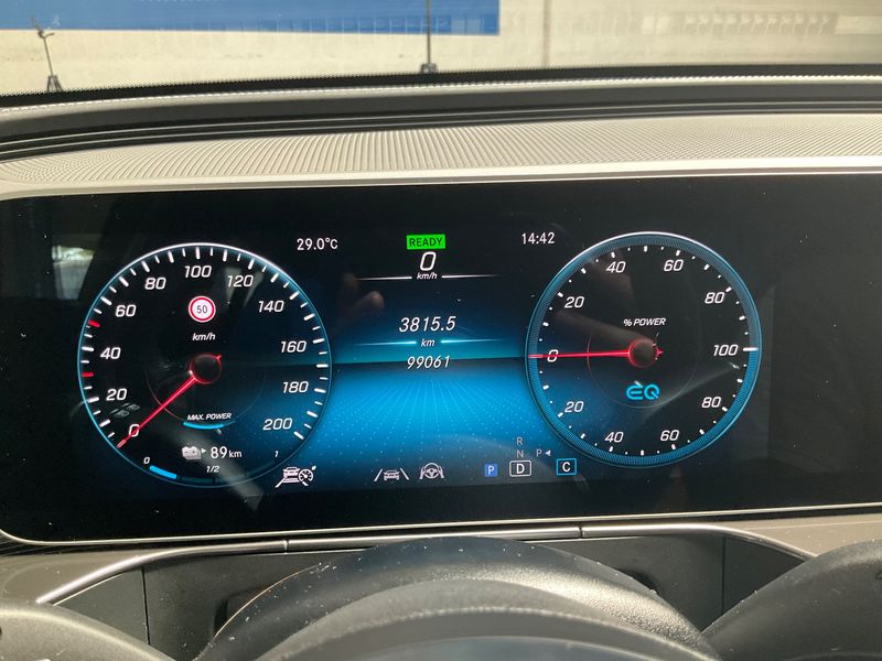 Mercedes-Benz EQC electric drive 300 kW 4Matic AMG Line 2020 – снимка 18