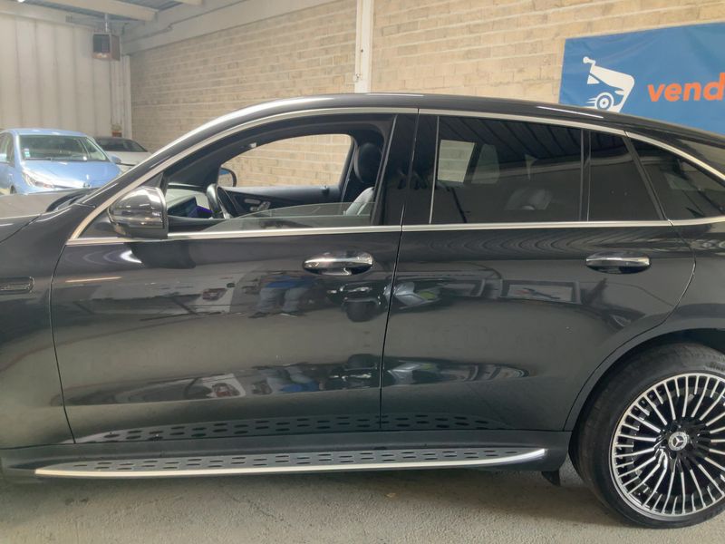 Mercedes-Benz EQC electric drive 300 kW 4Matic AMG Line 2020 – снимка 4