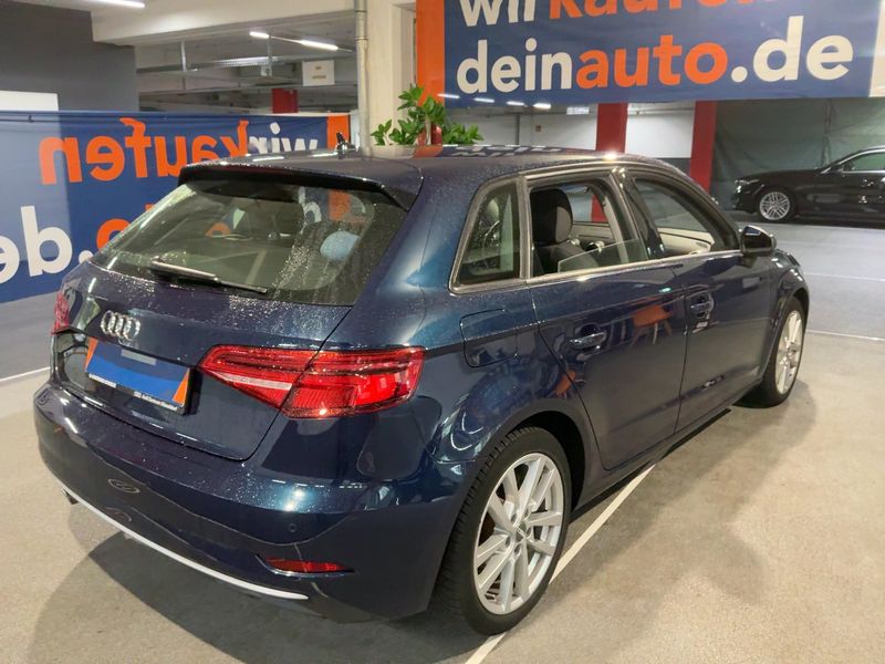 Audi A3 Sportback 1.6 TDI Sport 2018 – снимка 8