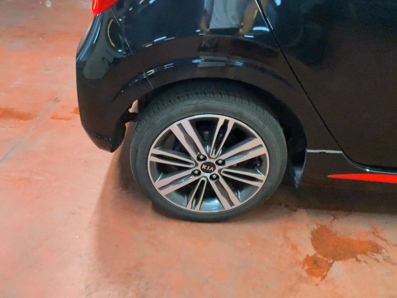 Kia Picanto 1.2 GT Line 2020 – снимка 10