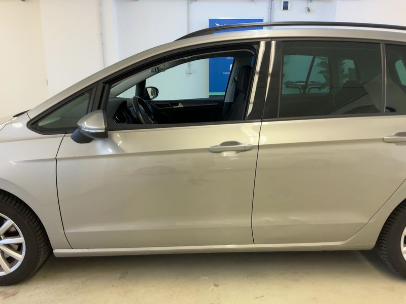 Volkswagen Golf VII Sportsvan 1.4 TSI Lounge BlueMotion Tech 2015 – снимка 4