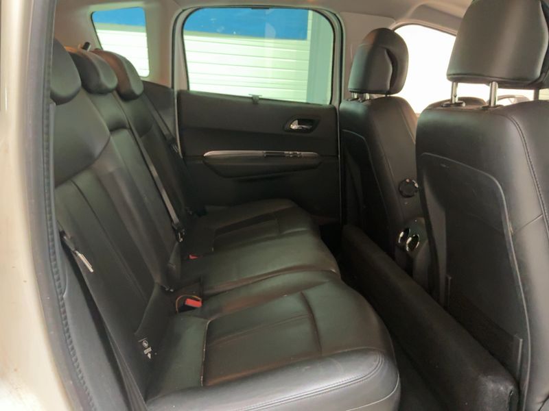 Peugeot 3008 1.6 Blue-HDi Féline 2016 – снимка 19