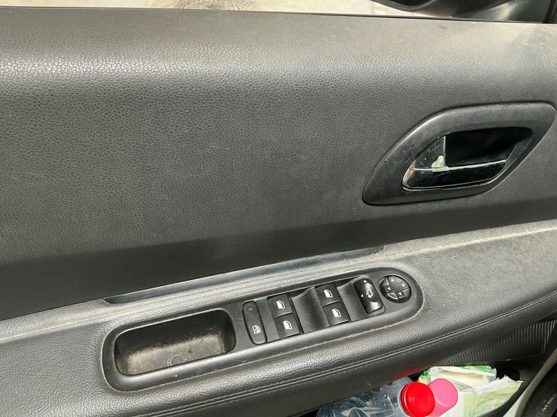 Peugeot 3008 1.6 Blue-HDi Féline 2016 – снимка 35