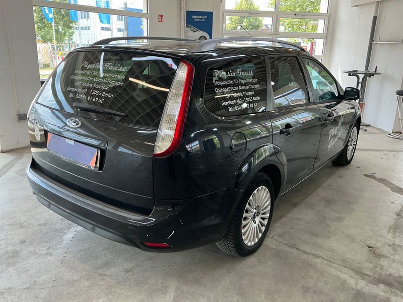 Ford Focus 1.6 Ti-VCT Titanium 2010 – снимка 2