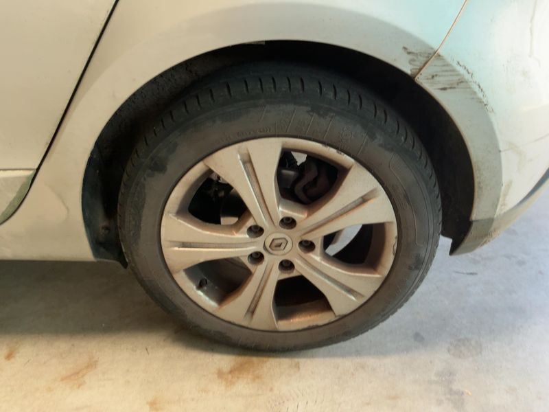 Renault Scenic 1.5 dCi BOSE Edition 2012 – снимка 5